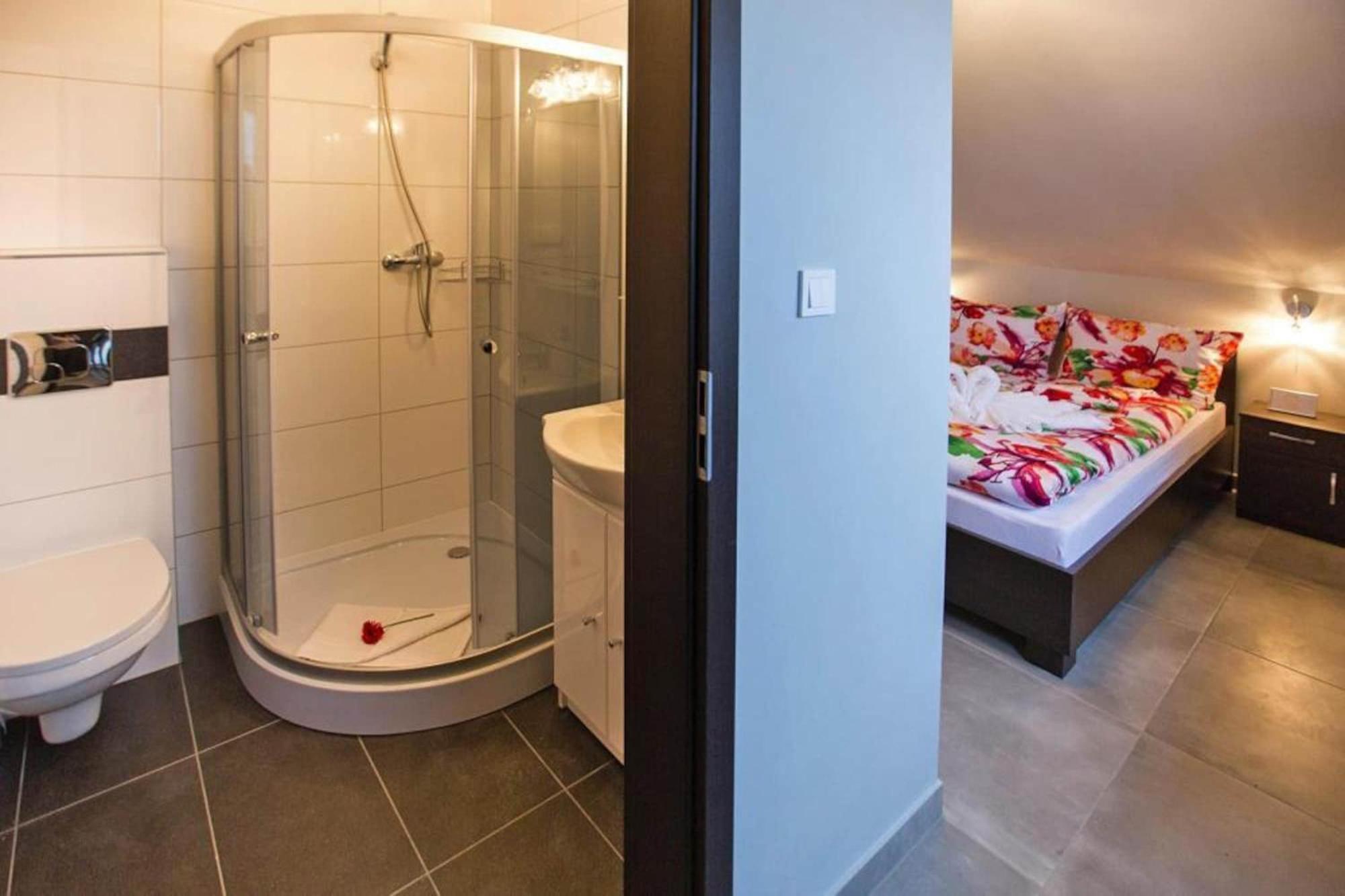 Comfortable Premium Class Apartment Shared Swimming Pool Gaski Exterior photo